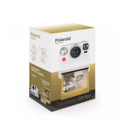 Polaroid Now Golden Gift Set