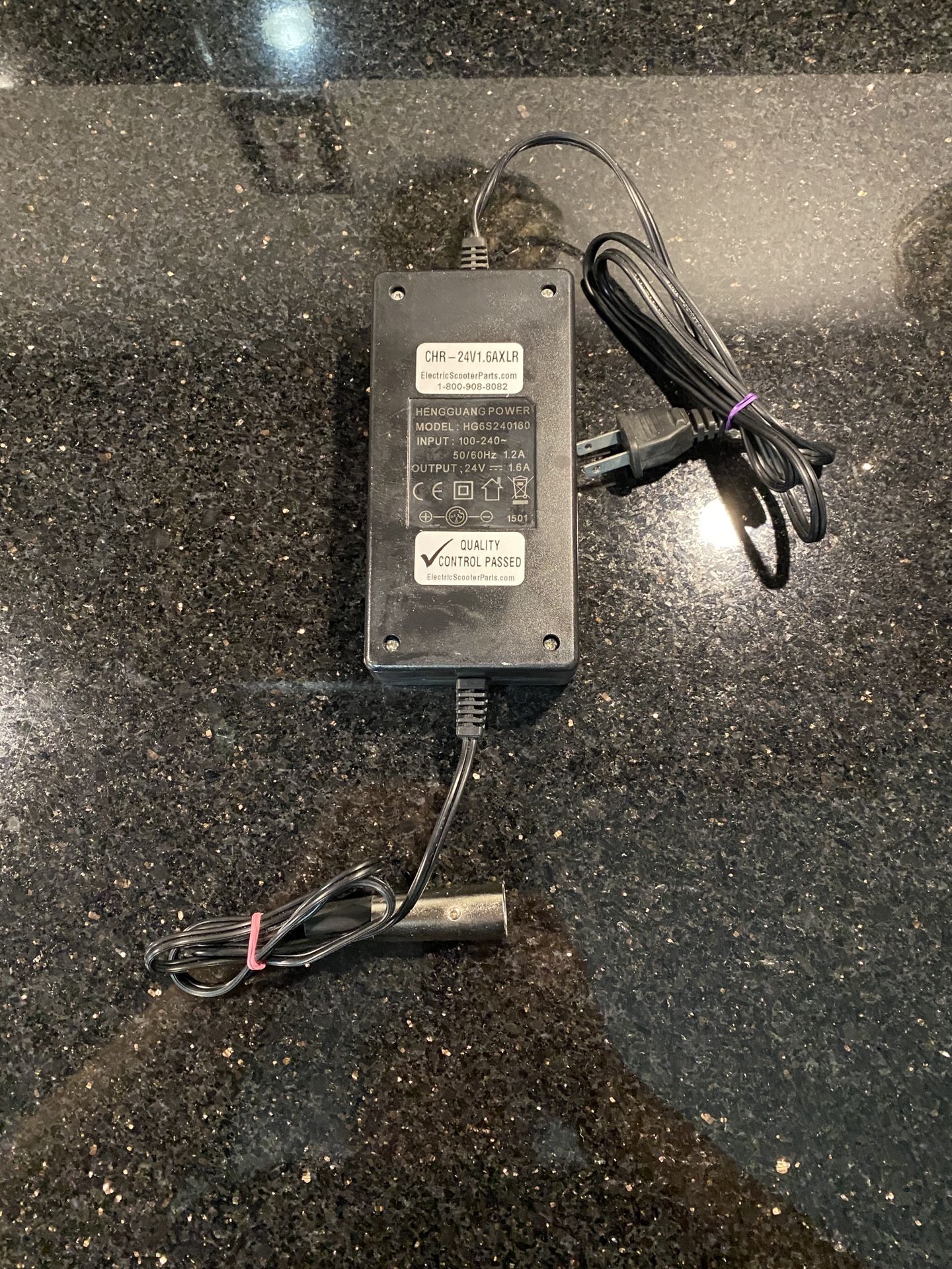 Hengguang Electric Scooter Battery Charger 24V 1.6A with XLR Socket HG6S240160