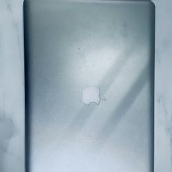 Apple MacBook Pro