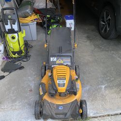 Working - Club Cadet Push Gas lawn Mower Sc100 With Mulch Bag And Side Discharge