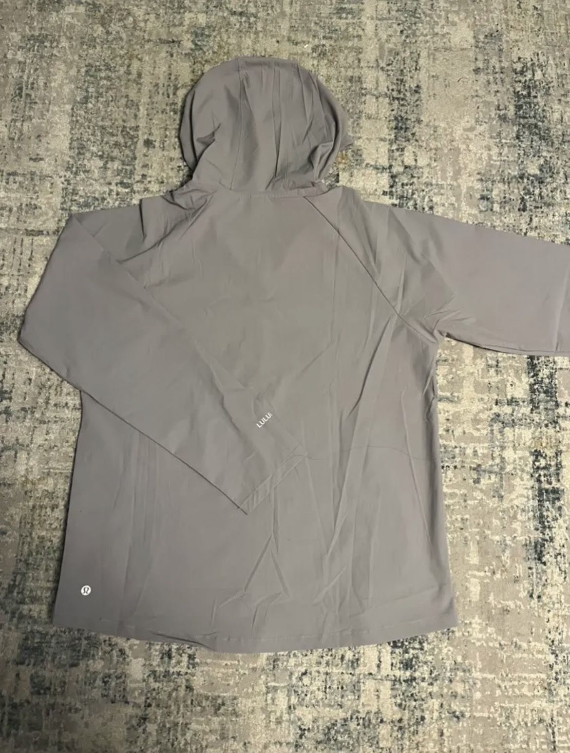 luluemon grey windbreaker