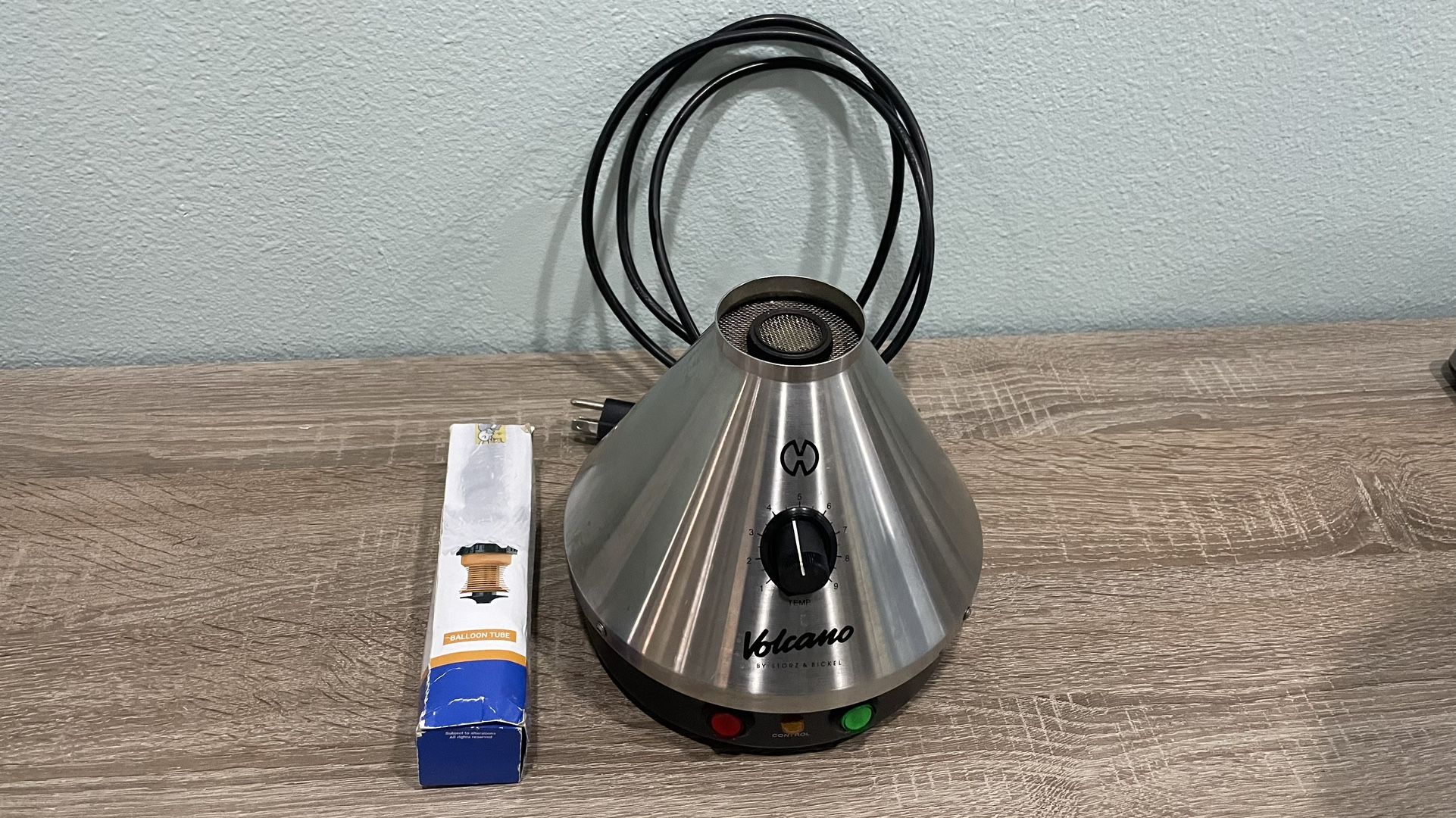 Analog Volcano Base w/ Adjustable Bags