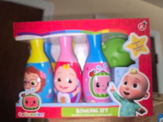 🧚NEW CoComelon Bowling Set