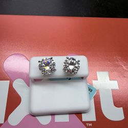 Moissanite Earrings 