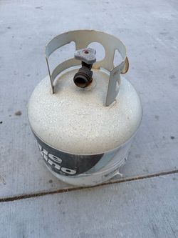 20 lb Propane Tank- 70% FULL
