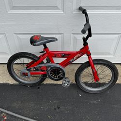 Huffy Lightning McQueen Kids Bike