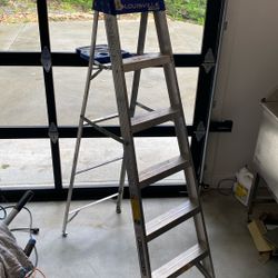 Louisville 6 Foot aluminum Ladder