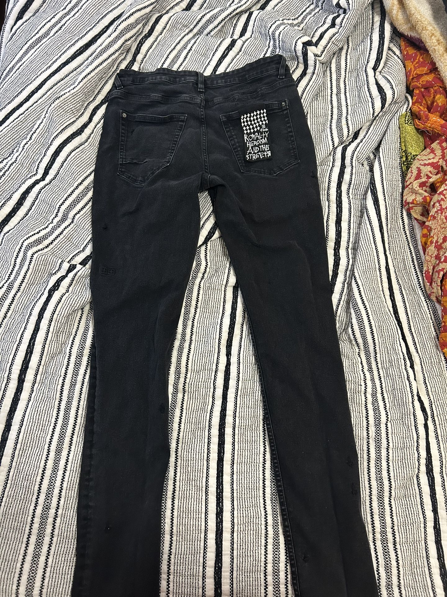 Black Van Winkle Size 33