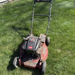 Toro recycler Lawn Mower With Personal Pace Propel System 