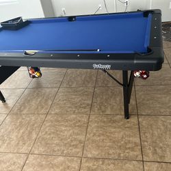 Full Size Pool Table