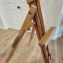 Artist Easels 