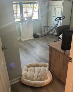 Vinyl , Laminate , Wood, Tile Planks And More