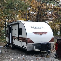 2023 Gulf Stream Vintage Cruiser 19ERD