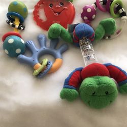 5 Rattles ( Like New)