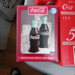 Coca Cola Salt N Peppee Shakers New