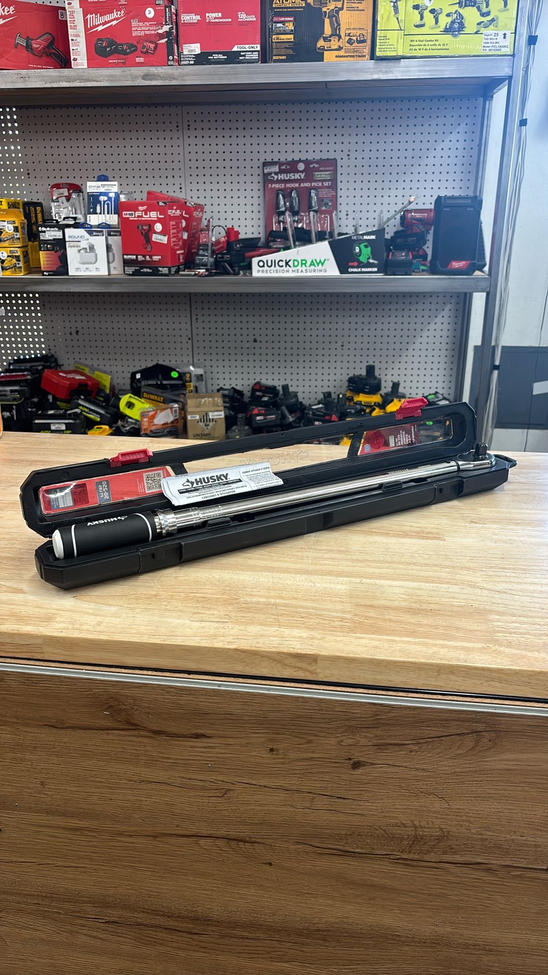 Husky 50 ft./lbs. to 250 ft./lbs. 1/2 in. Drive Torque Wrench