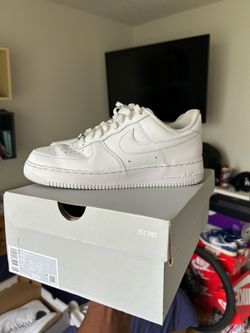 Worn Air Force Ones size 10