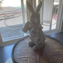 18”high Rabbit Statue ,perfect Condition 