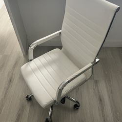 White Boutique Office Chairs