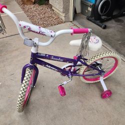 Small Girls Bike With Training Wheels 