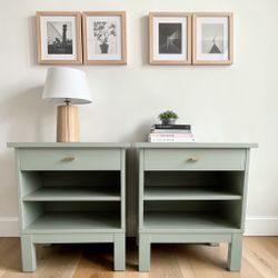 Green Nightstand Set 