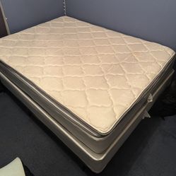 Queen Size Bed (Mattress & Spring) 
