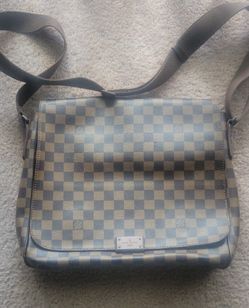 Louis Vuitton Shoulder Bag