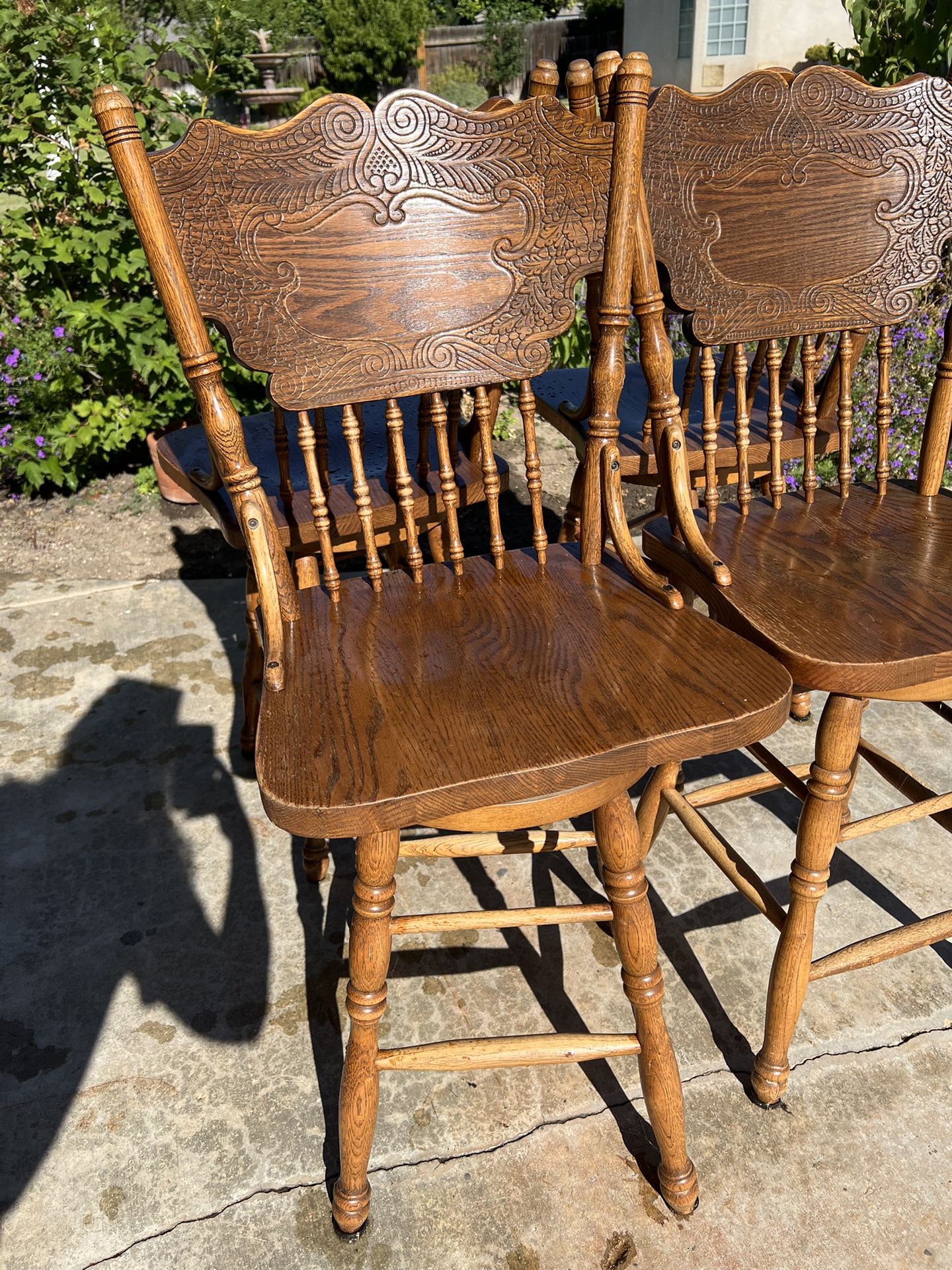4 Solid Oak Bar Stools