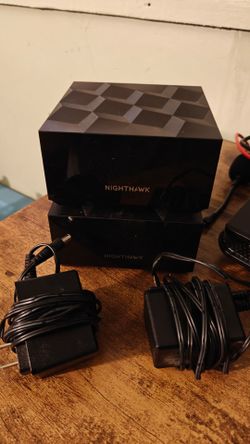 Pickup only! Netgear Night Hawk Mesh Router 2Pack!