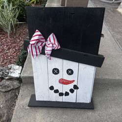 REVERSIBLE HOLIDAY HEADS 