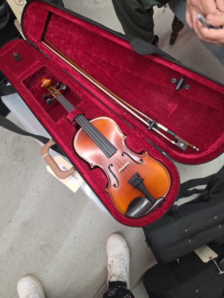 1/2 Violin Armetto CV150 Like News