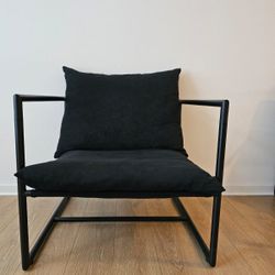Zinus Aiden Comfy Living Area Chair (10% Extra Off If Buying Set Of 2)