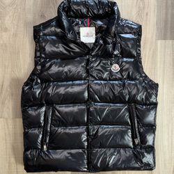 Moncler Vest 