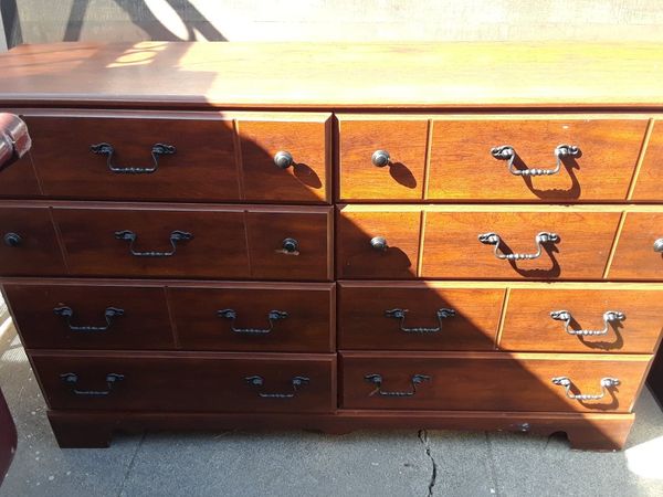 Ashley Furniture Dresser Comes With A Mirror That Hooks To The