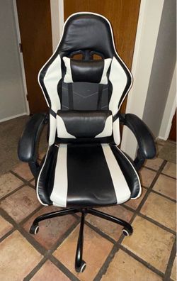 Gaming chair