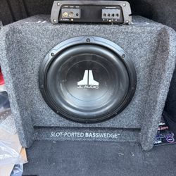 JL Audio Amp & Subwoofer – Premium Bass Setup