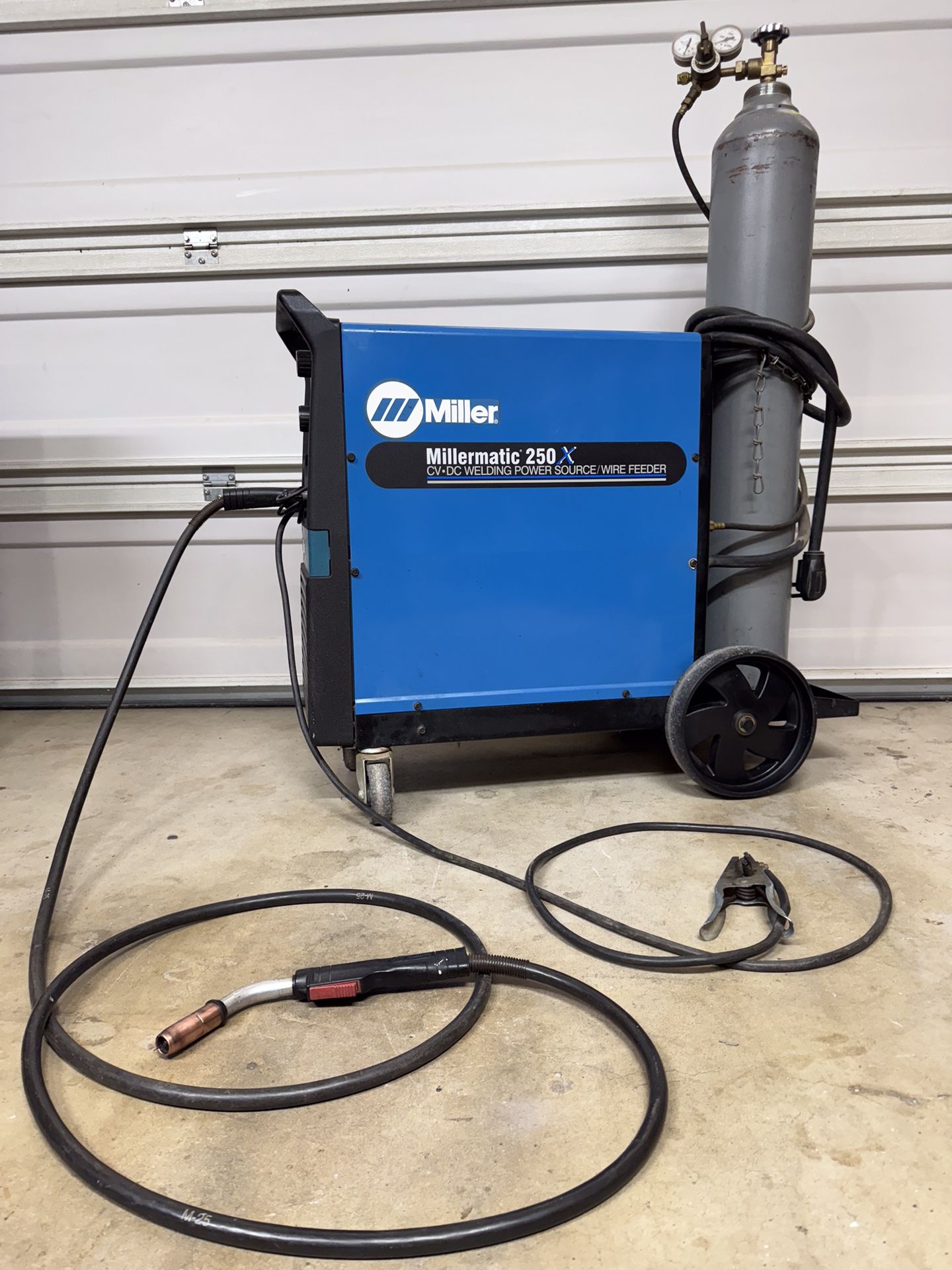 Miller Welder Machine