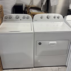 Whirlpool Topload Washer Gas Dryer Set