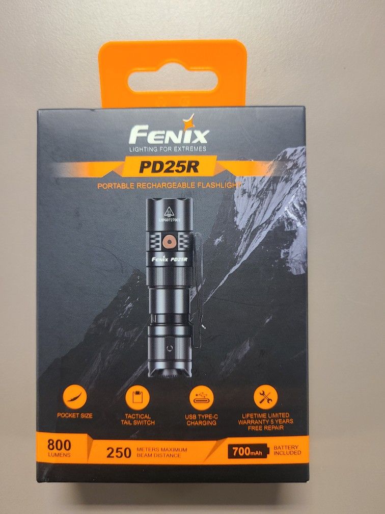 Fenix Flash Light 