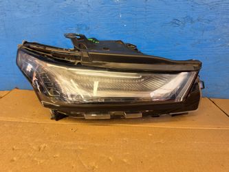Traverse 2022 2023 headlight