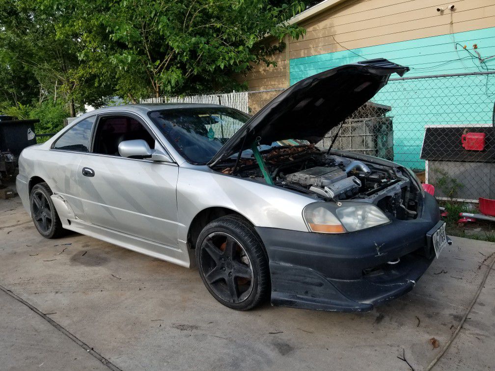 2001 Acura CL partes o complete parts or complete