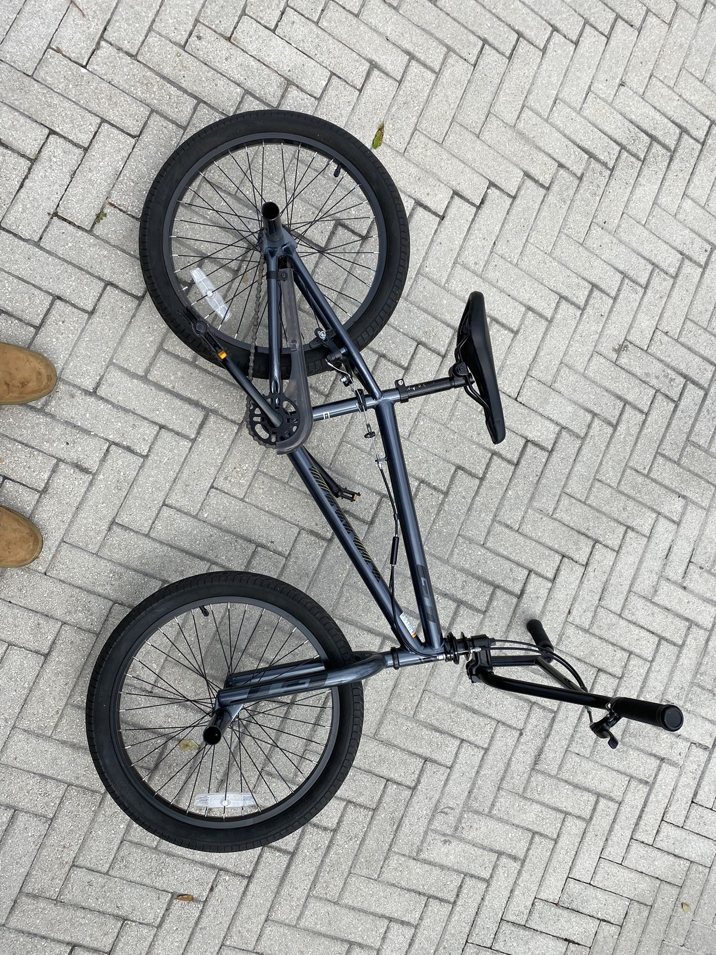 GT BMX BIKE