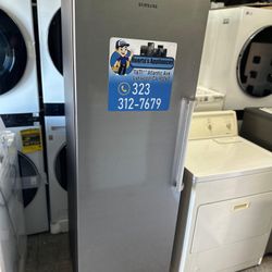 Samsung 11.4 Cu Ft Convertible Upright Refrigerator/ Freezer 
