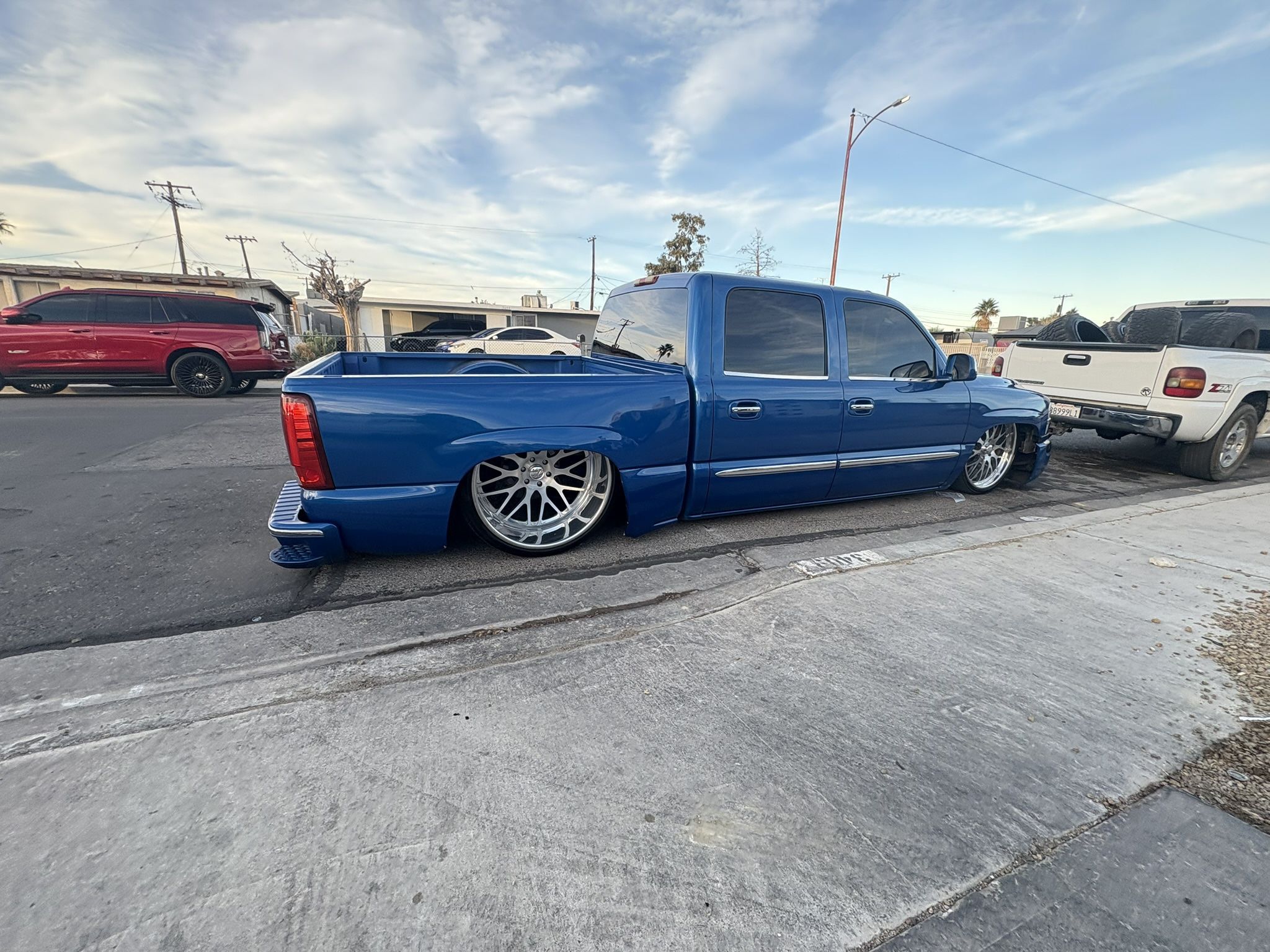 05 GMC Bagged