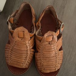 Toddler 9c Huaraches Great Condition 