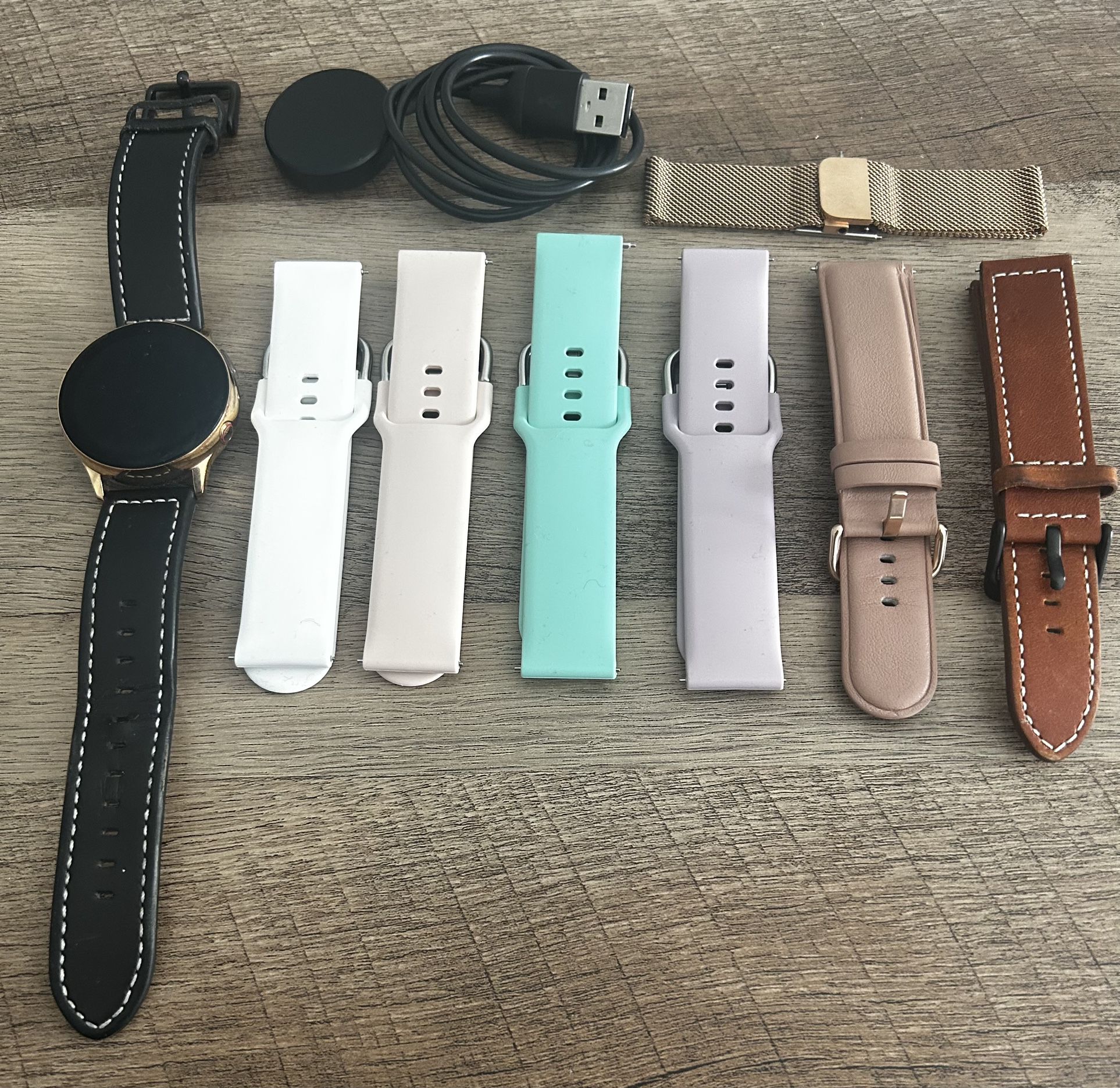 Samsung Watch with (6) Extra Bands for Sale in Las Vegas, NV - OfferUp
