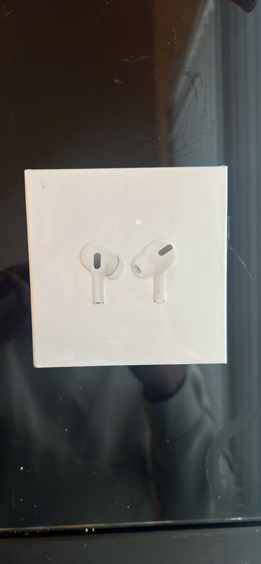 Airpods Pro BRAND NEW (Still sealed)