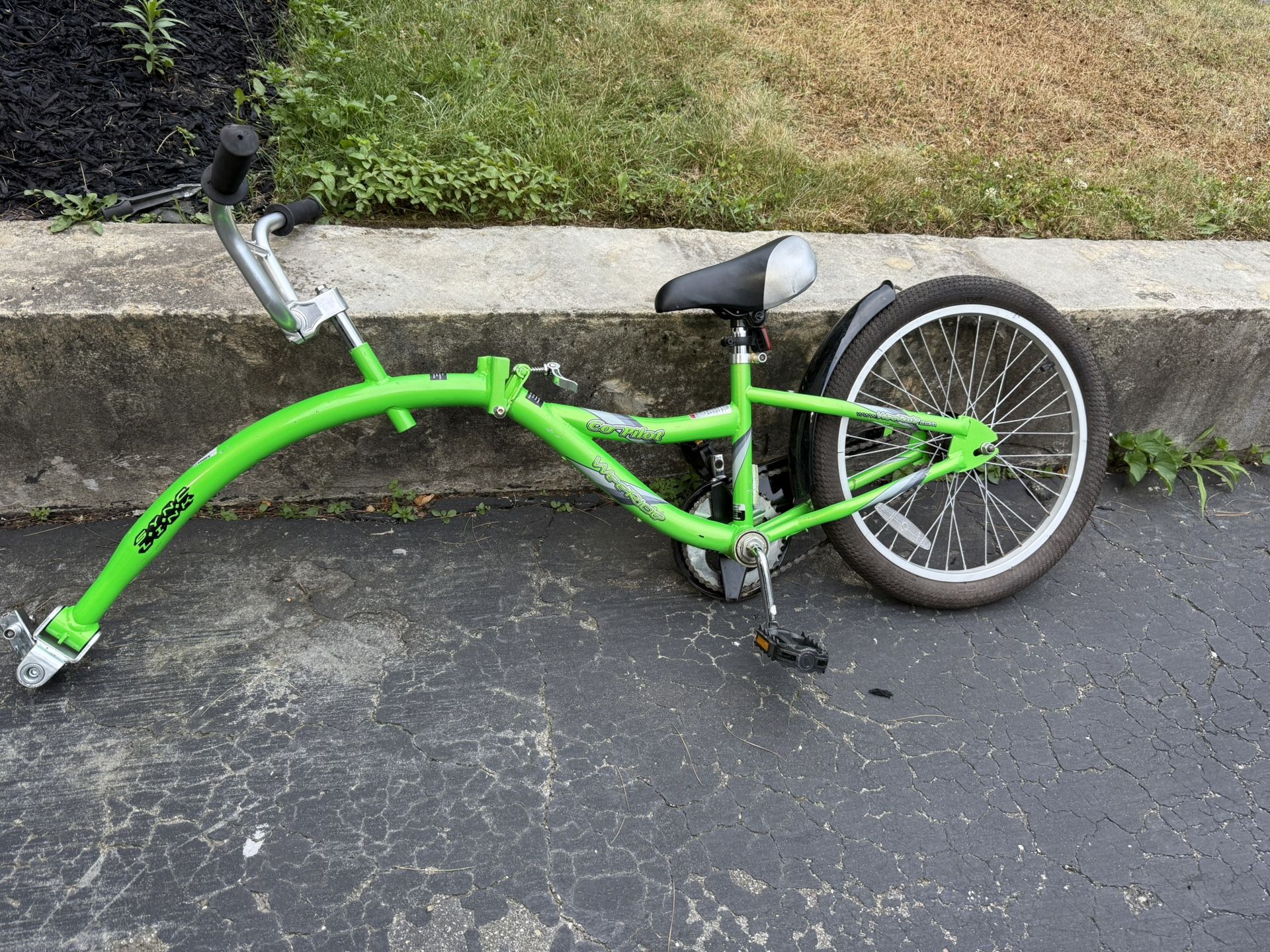 WeeRide Co-Pilot Bike Trailer Green