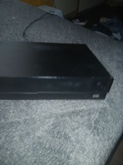 Xbox One X 