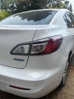 2012 Mazda 3 sedan